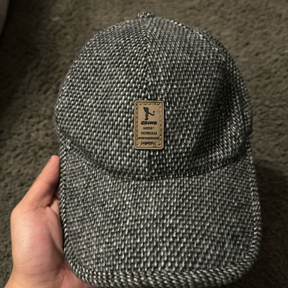 Dark Gray Ediko Hat